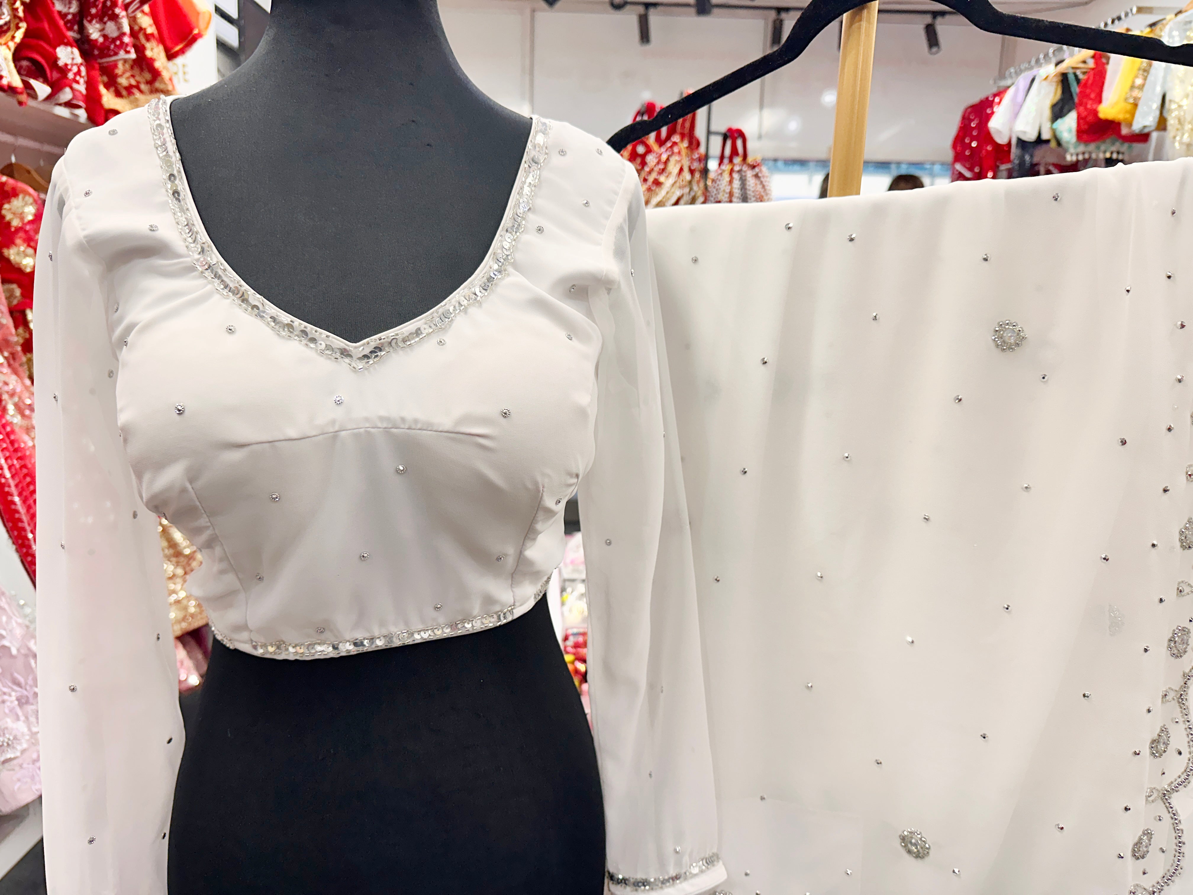 Hand Work White Saree Set Gn-1